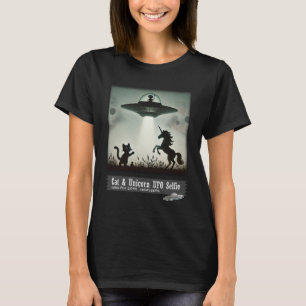 Cat & Unicorn UFO Selfie: Alien Ship (woman) #01 T-Shirt