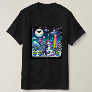 Cat & Unicorn UFO Selfie: Big Meeting #10 T-Shirt