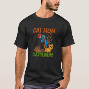 Cat Who Loves Gardening Landscaper T-Shirt