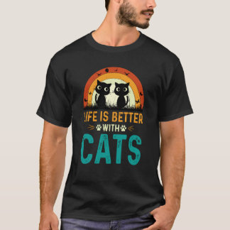 Cat With Cats Cute Retro Vintage T-Shirt