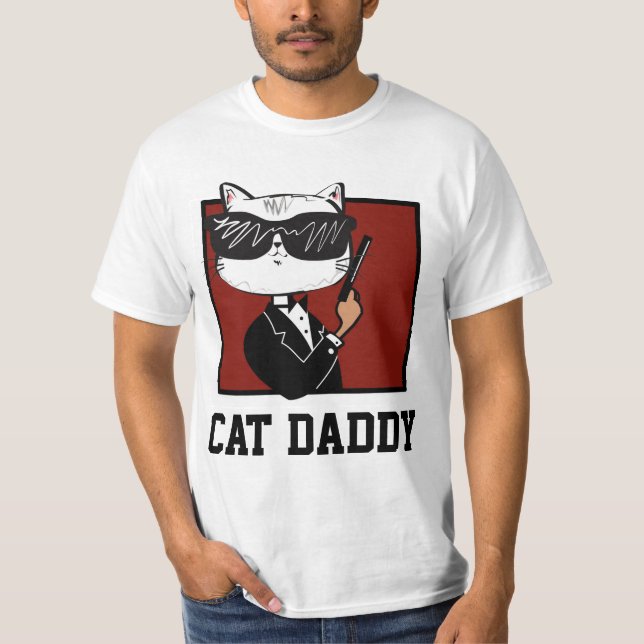 CAT WITH GUN MEN'S T-Shirts (Front)