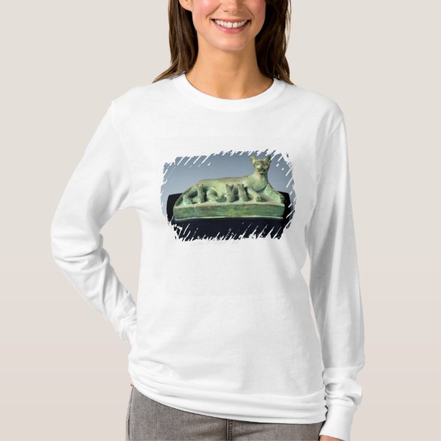 Cat with its kittens T-Shirt (Front)