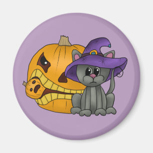 Cat with pumpkin magnet