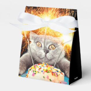 Cat With Sparkler Cupcake Favour Box