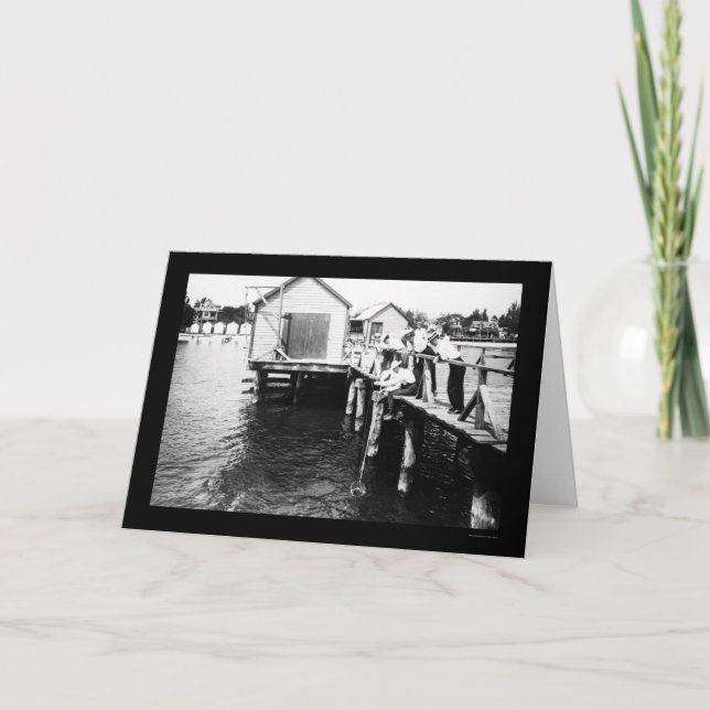 Catching Crabs at Colonial Beach, VA 1914 Card (Front)