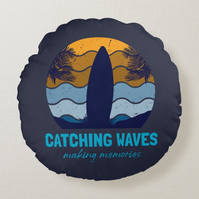 Catching Waves Retro Surfboard Beach Art Round Cushion (Front)
