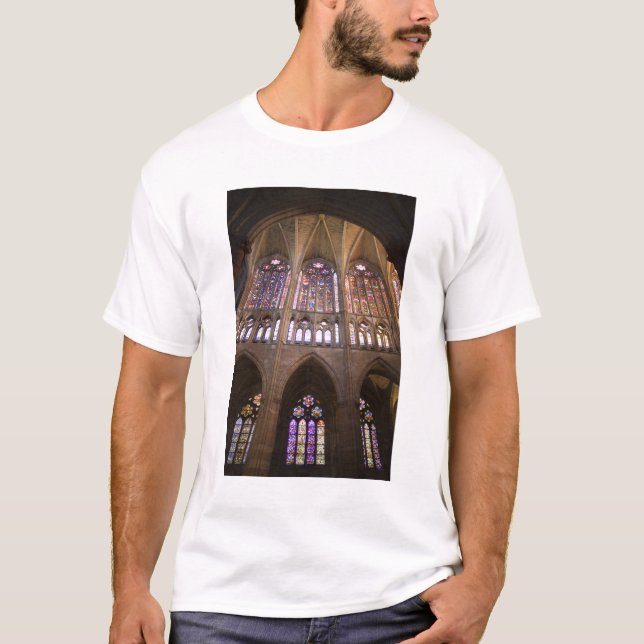Catedral de Leon, interior stained glass windows T-Shirt (Front)