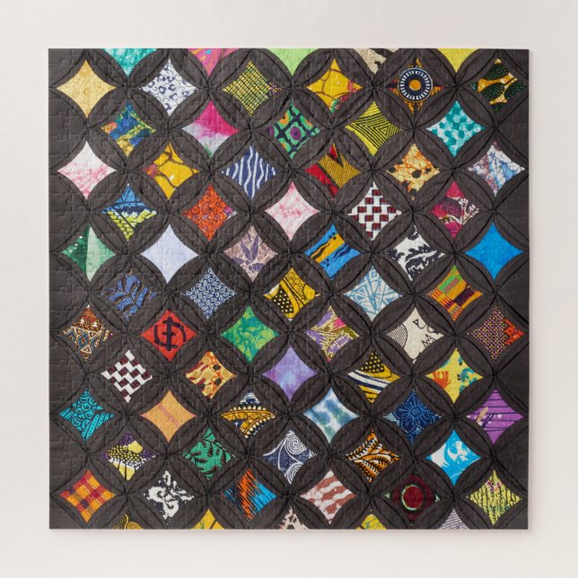 Cathedral window quilt jigsaw puzzle (Vertical)