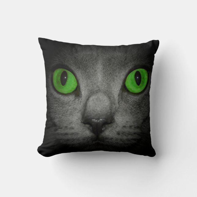 Cat's eyes two different sides  - cushion (Front)