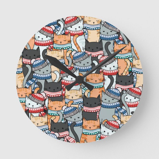Cats in Winter Scarves & Hats Pattern Round Clock (Front)