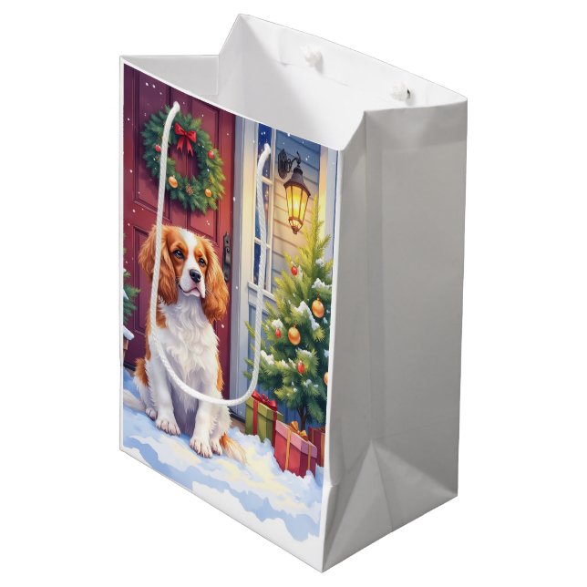 Cavalier King Charles Spaniel Snowy Christmas Medium Gift Bag (Front Angled)