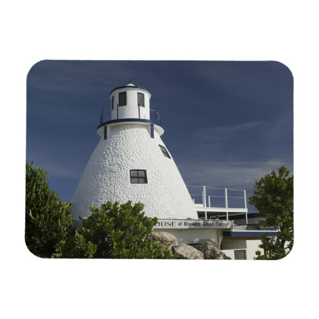 CAYMAN ISLANDS, GRAND CAYMAN, Frank Sound: Old Magnet (Horizontal)