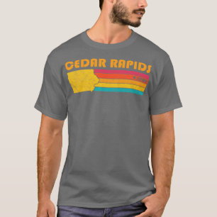 Cedar Rapids Iowa Vintage Distressed Souvenir T-Shirt