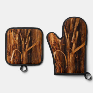 Cedar Textured Wooden Bark Look Oven Mitt & Pot Holder Set