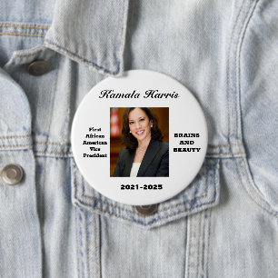 CELEBRATE KAMALA HARRIS   10 CM ROUND BADGE