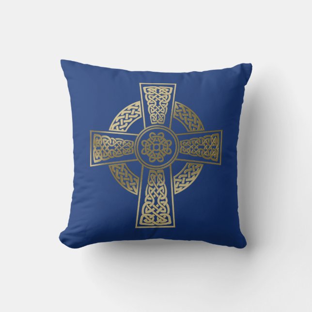 Celtic cross cushion (Front)
