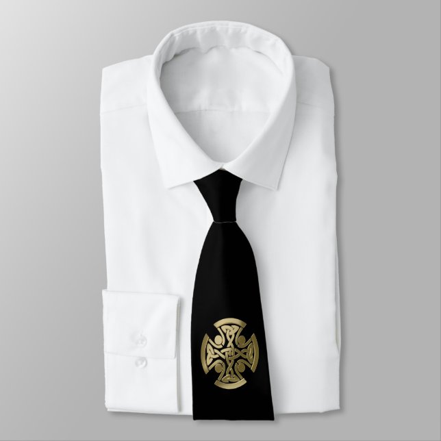 Celtic golden knot tie (Tied)
