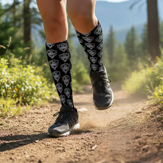 Celtic Knot Claddagh Athletic Crew Socks (Celtic Knot Claddagh Athletic Crew Socks)