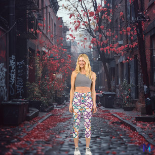 Celtic Knot Harmony - Vibrant Green & Purple Capri Leggings