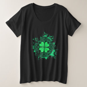 Celtic Knot Irish Shamrock Three Leaf Clover Plus Size T-Shirt