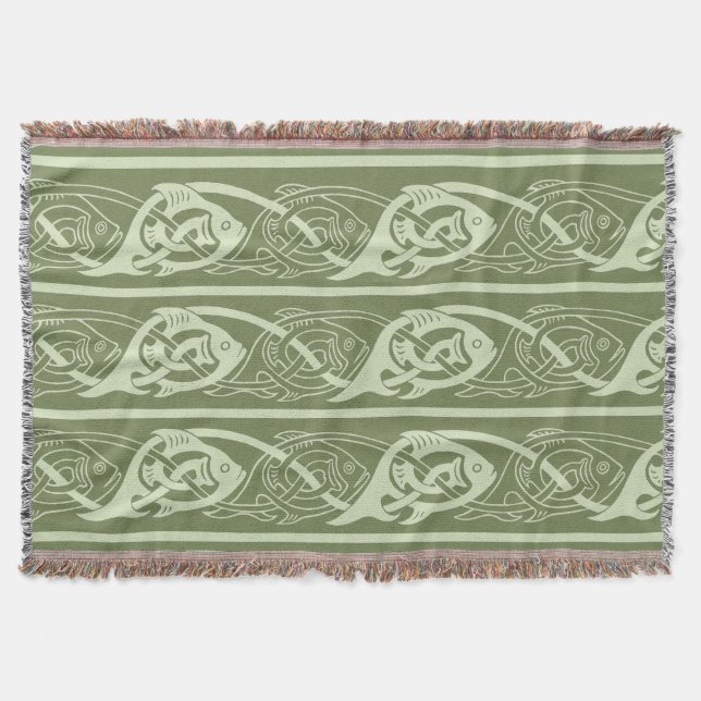 Celtic Knotwork Fish in Green Throw Blanket (Front)