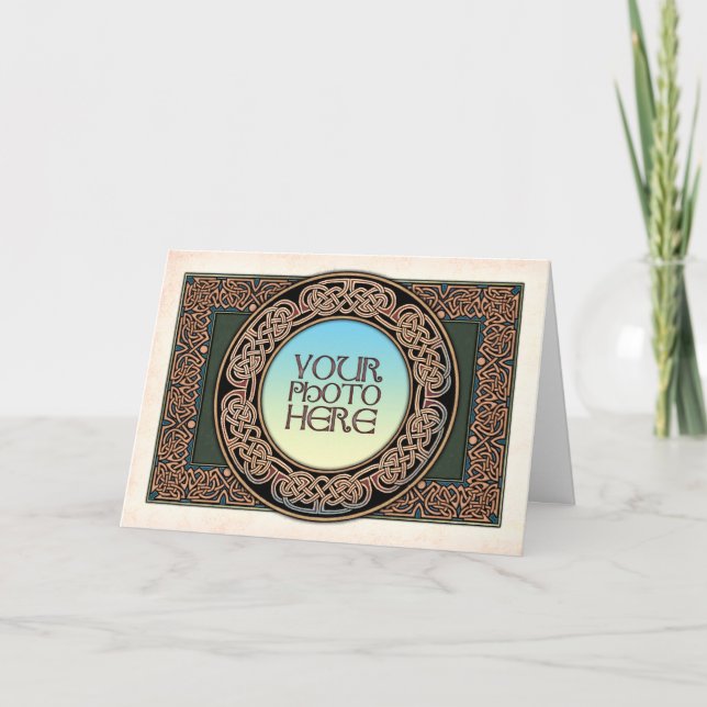 Celtic Knotwork Round Photo Frame Greeting Card (Front)