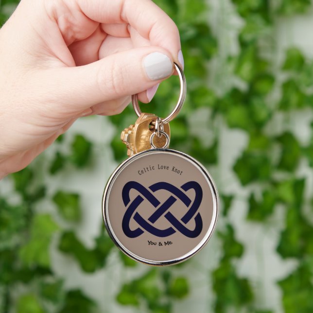 Celtic Love Knot Symbol Simple Personalised  Key Ring (Hand)