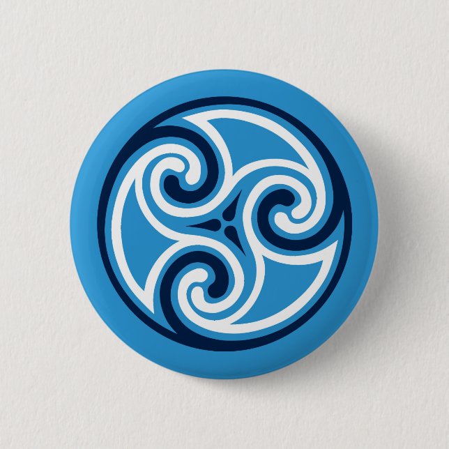 Celtic Triskele Ornament, Sky Blue and White 6 Cm Round Badge (Front)