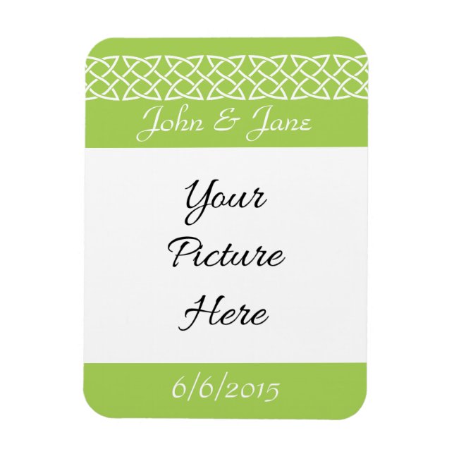 Celtic Weave Hearts in Peridot Reminder Magnet (Vertical)