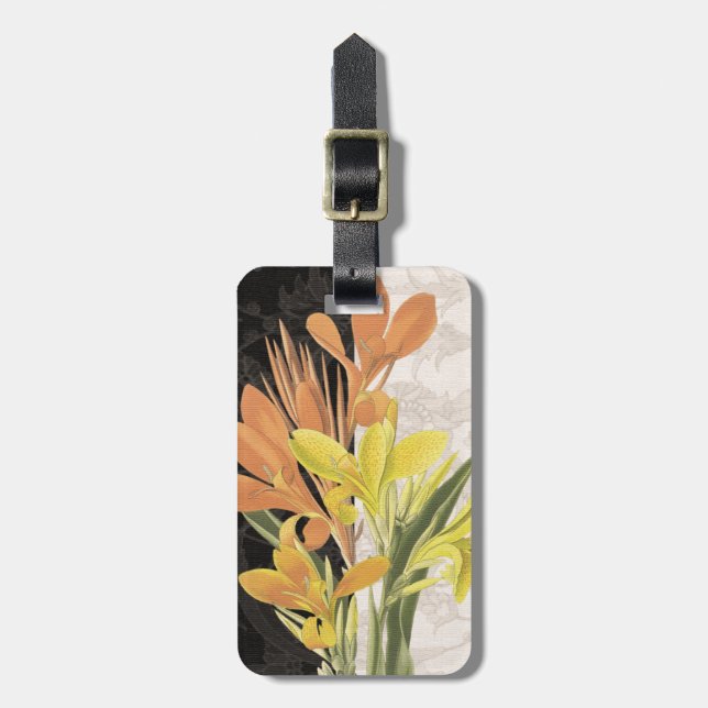 Centerpiece I Luggage Tag (Front Vertical)