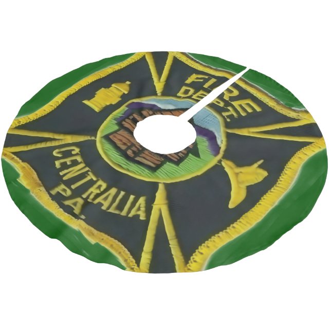 Centrailia PA, FD Brushed Polyester Tree Skirt (Angled)