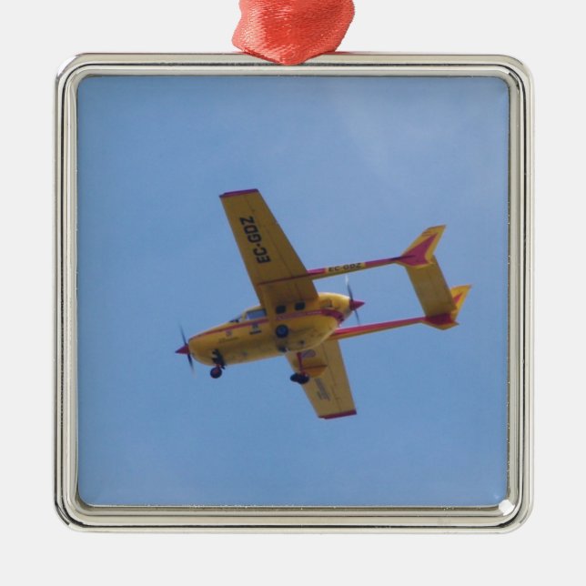 Cessna 337G Super Skymaster Metal Tree Decoration (Front)