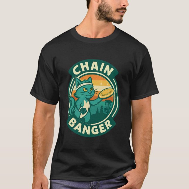 Chain Banger Disc Golf Cat Retro Graphic T-Shirt (Front)
