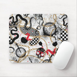 Chains ans skulls mouse pad