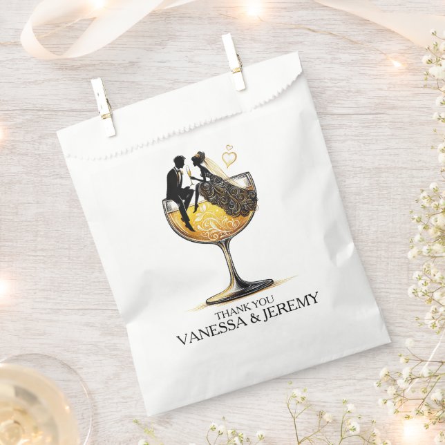 Champagne Couple Favour Bags (Clipped)