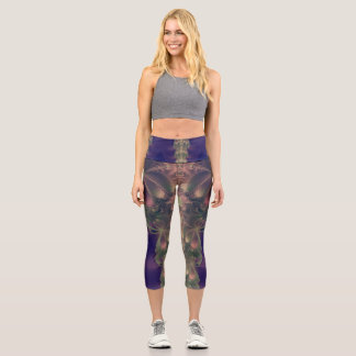 Champagne Toast Capri Leggings