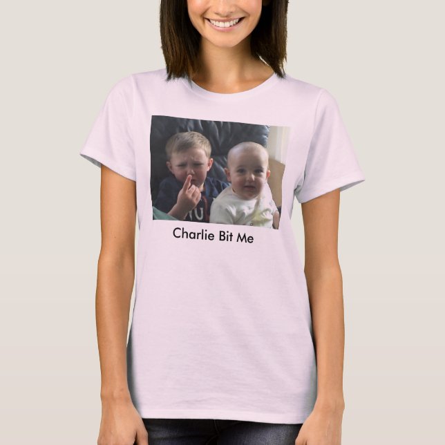 Charlie bit me - the finger - double T-Shirt (Front)