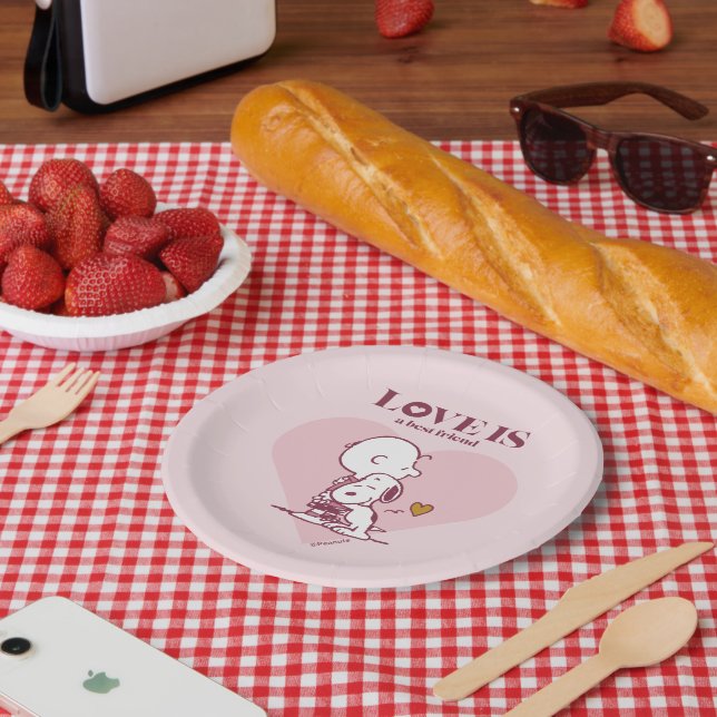 Charlie Brown & Snoopy - Love is a Best Friend Paper Plate (Picnic)