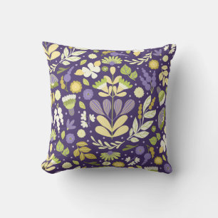 Charming Floral Lattice Cushion