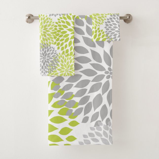 Chartreuse Grey dahlia floral bath decor Towel Set (Insitu)