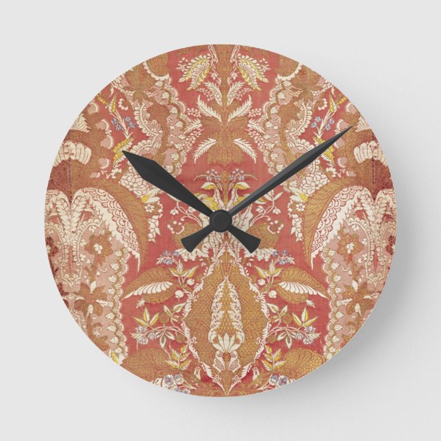 Chasuble, lace patterned silk, French, c.1720 Round Clock (Front)