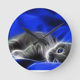 chat bleu round clock