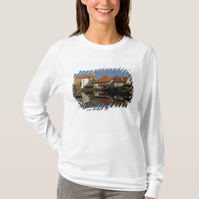 Chateau tower, Vltava River, Cesky Krumlov, T-Shirt (Front)