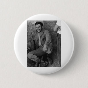 Che laughing 6 cm round badge