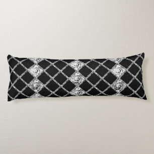check pattern black  white body cushion