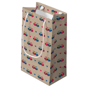 Checked pattern with love owls small gift bag