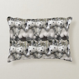 **CHEERFUL LITTLE CHRISTMAS BEARS** PILLOW