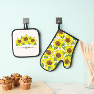 Cheerful Yellow Sunflower Inspirational Kitchen Oven Mitt & Pot Holder Set