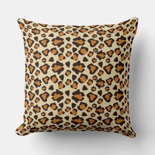 Cheetah skin pattern cushion (Front)