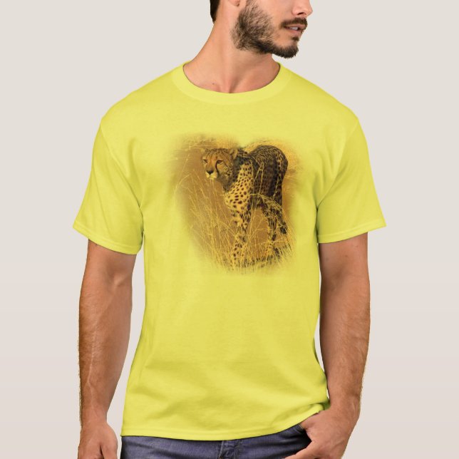 Cheetah strolling Wildlife Big Cat Gifts T-Shirt (Front)